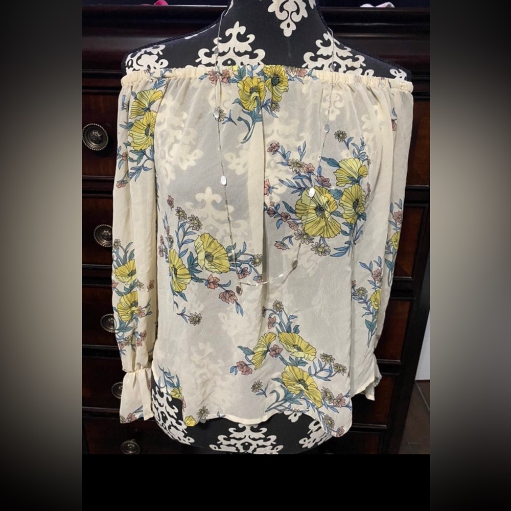 Floral sheer off-the-shoulder blouse